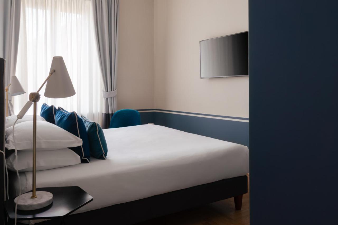 Caracciolo 13 Rooftop&suites