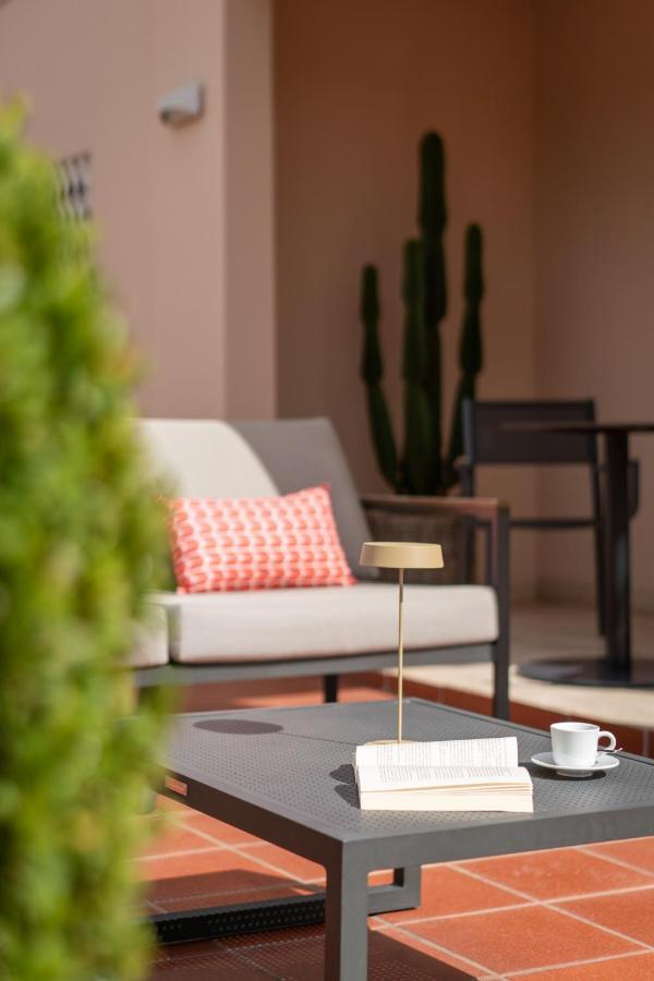 Caracciolo 13 Rooftop&suites * Napoli