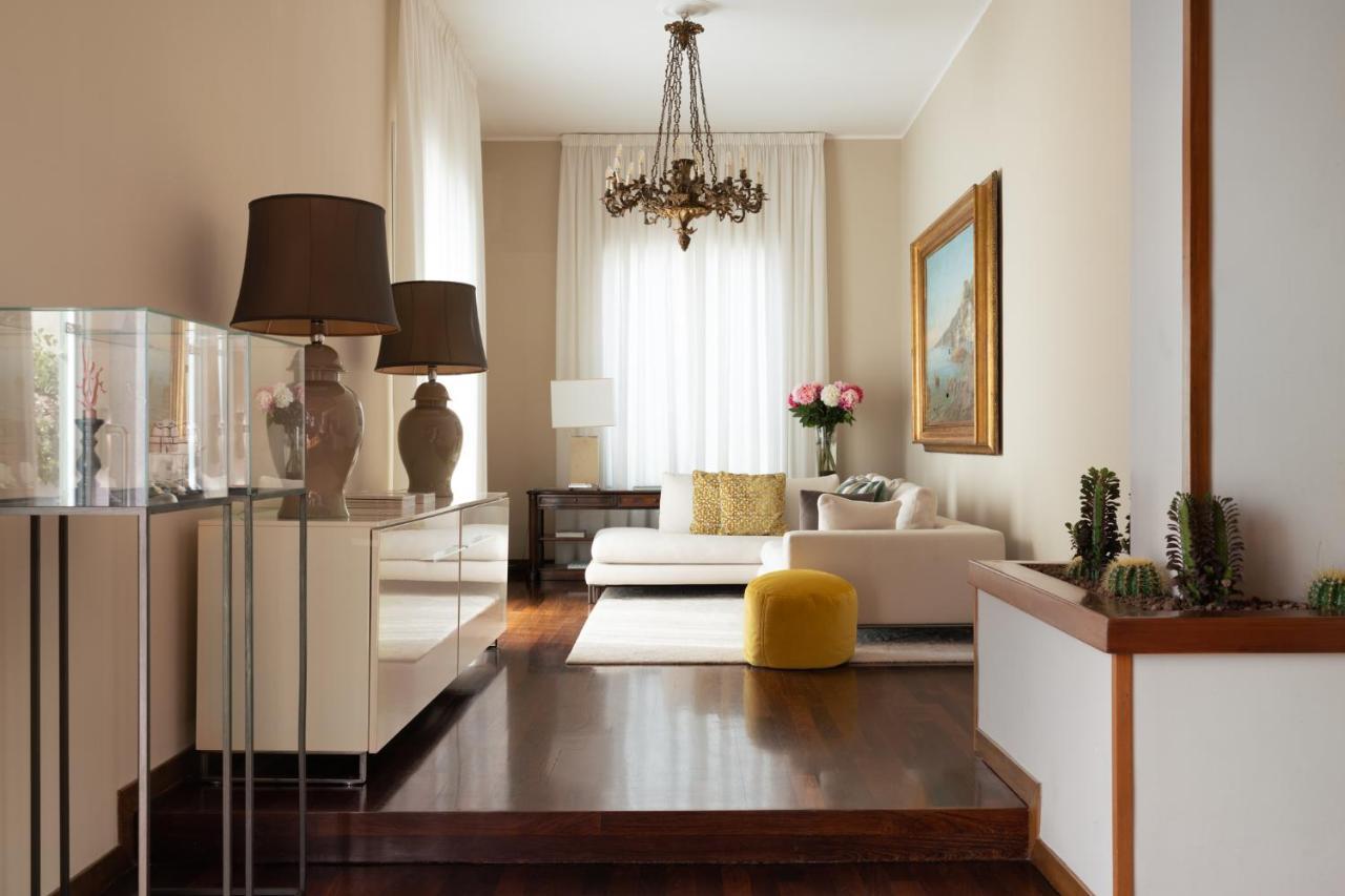 Caracciolo 13 Rooftop&suites Napoli